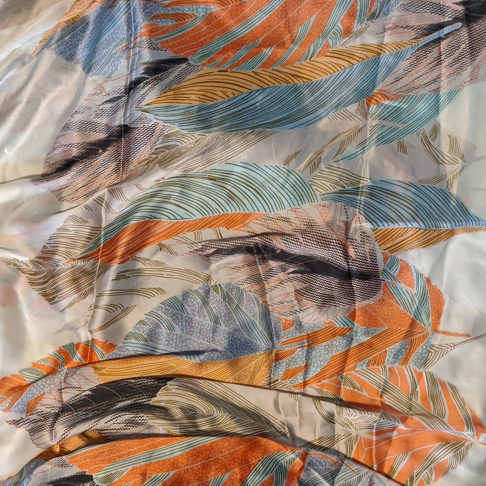 Silk Blend Cream Scarf with Feather Motif